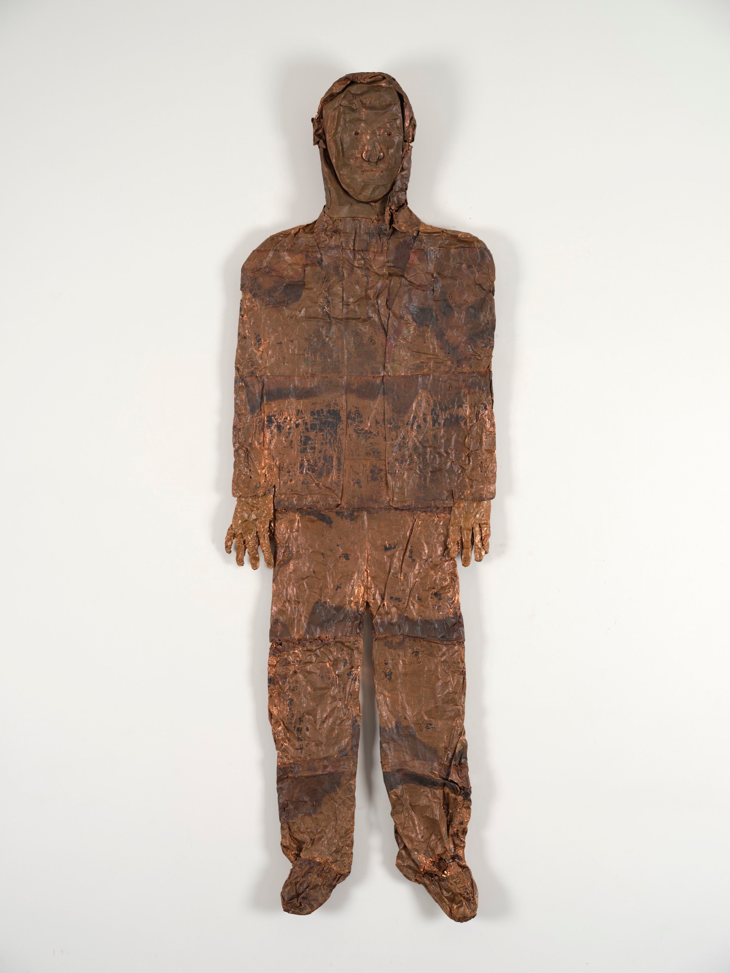 Overall view of the Flat Mack sculpture.