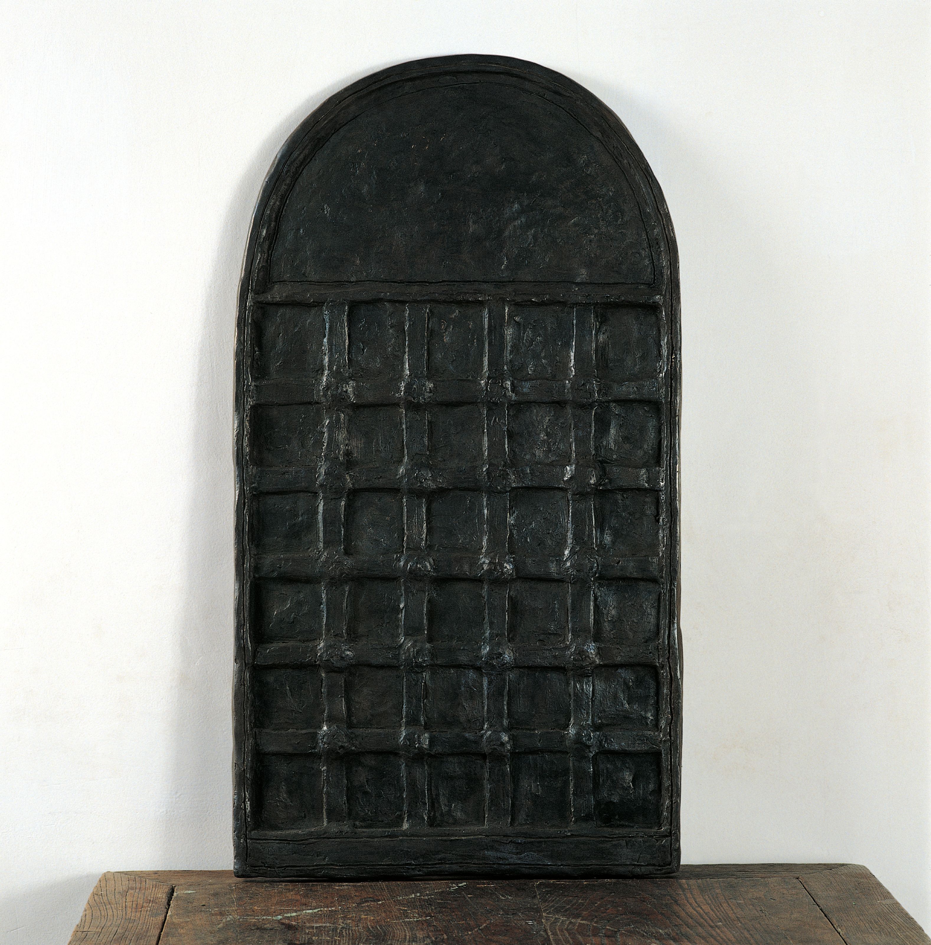 Overall view of the Gate sculpture.
