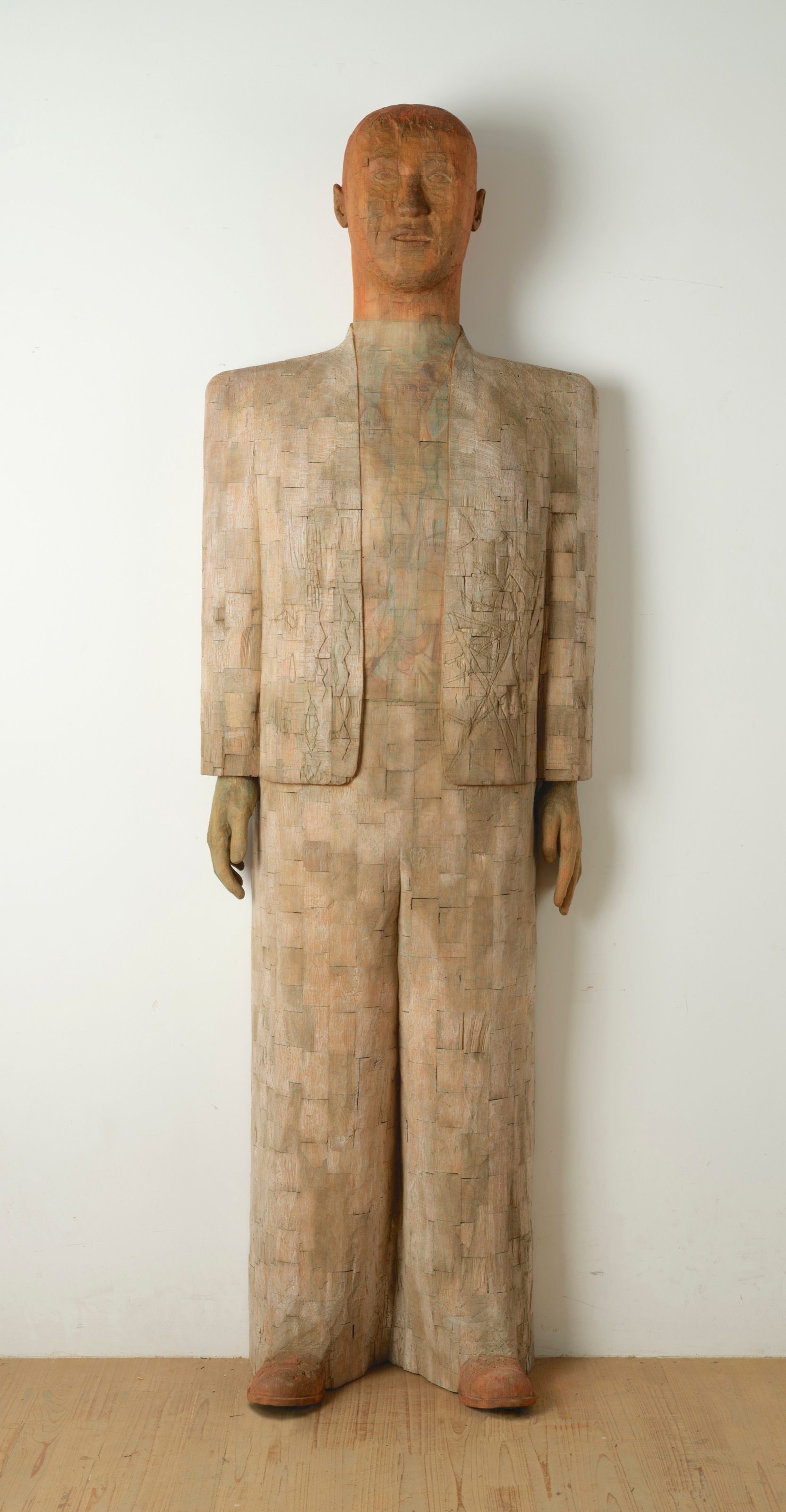 Overall view of the Paul sculpture.